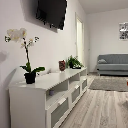 Titan Park * Bucureşti